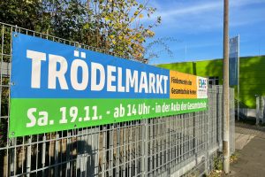 Großer Trödelmarkt in der Aula der Europaschule am Friedenspark